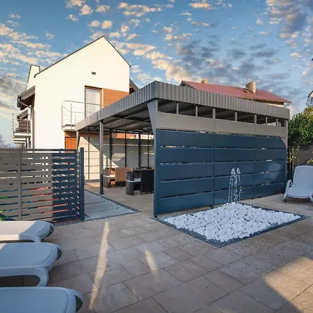 Blekitne Wzgorze - Nowoczesne Goscinne Гостевой дом 3*