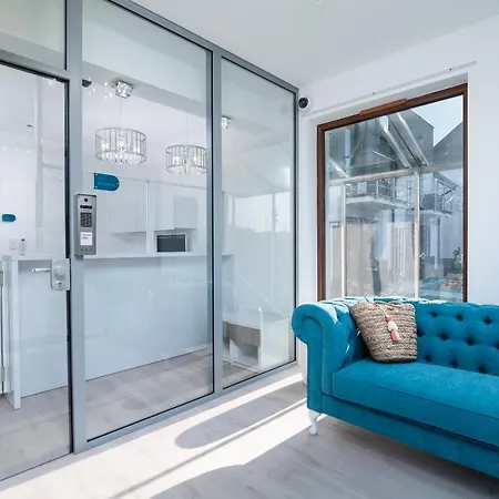 Blekitne Wzgorze - Nowoczesne Goscinne 3*