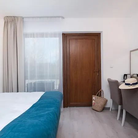 Blekitne Wzgorze - Nowoczesne Goscinne 3*