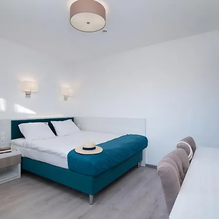 Blekitne Wzgorze - Nowoczesne Goscinne Guest house *