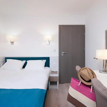 Guest house Blekitne Wzgorze - Nowoczesne Goscinne