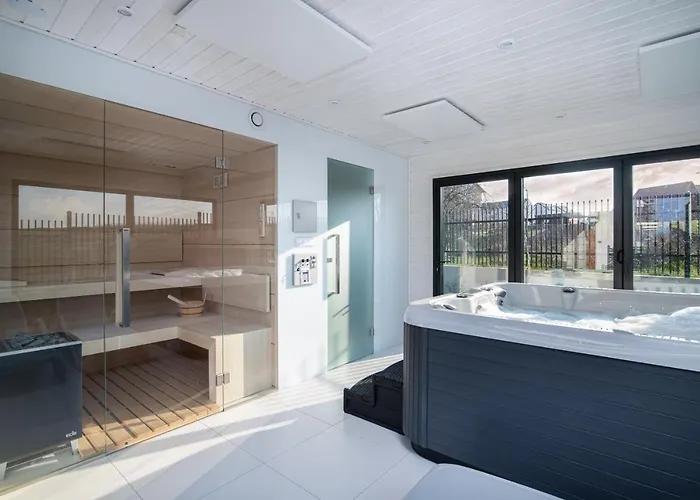 Blekitne Wzgorze - Nowoczesne Goscinne 招待所