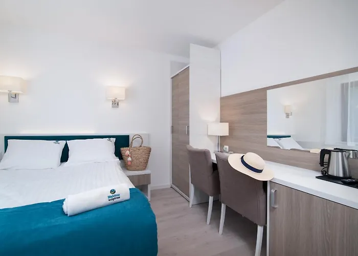 招待所 Blekitne Wzgorze - Nowoczesne Goscinne